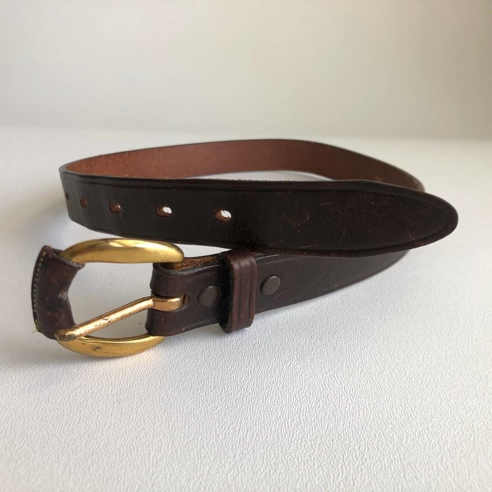 VINTAGE Women's Textan Leather and Gold Brown Belt - sz 26